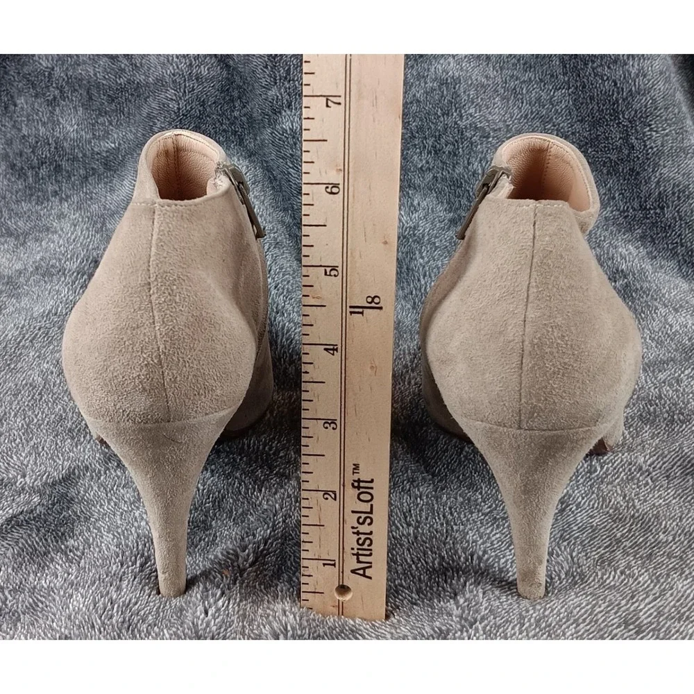 J. Crew Suede Ankle Booties Taupe Block Heel Side Zip Women Size 8M‎